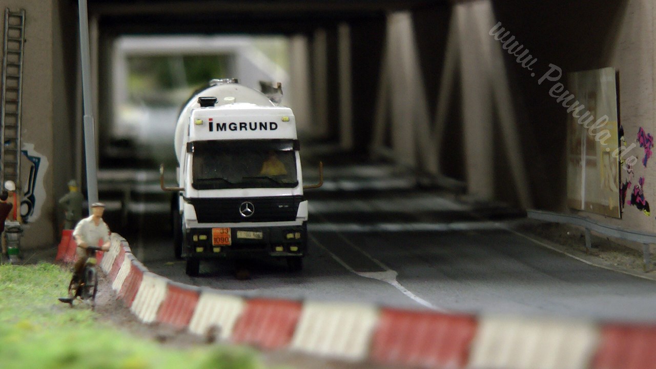 Modellbahn Knuffingen - Die Stadt der Automobile bzw. DC Car und Mini Cars im Miniatur Wunderland