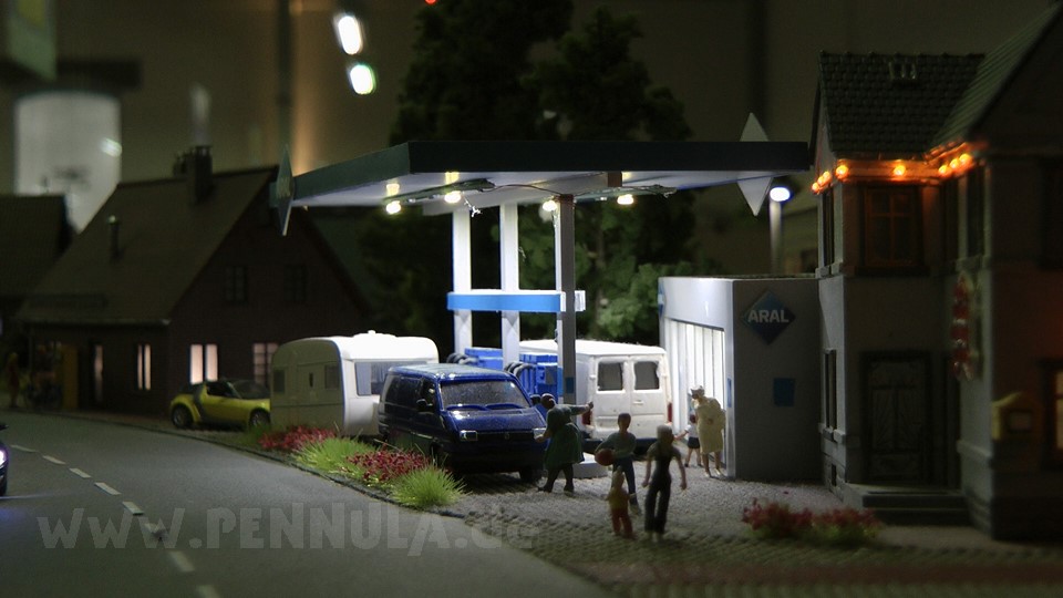 Miniaturland Leer - Die große Modelleisenbahn Schauanlage in Spur H0
