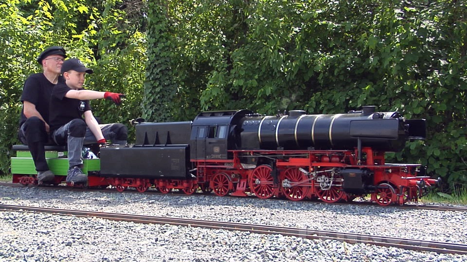 Ein Paradies für Modelleisenbahn - Dampfloks und Echtdampf - Lokomotiven beim Dampfbahnclub Taunus