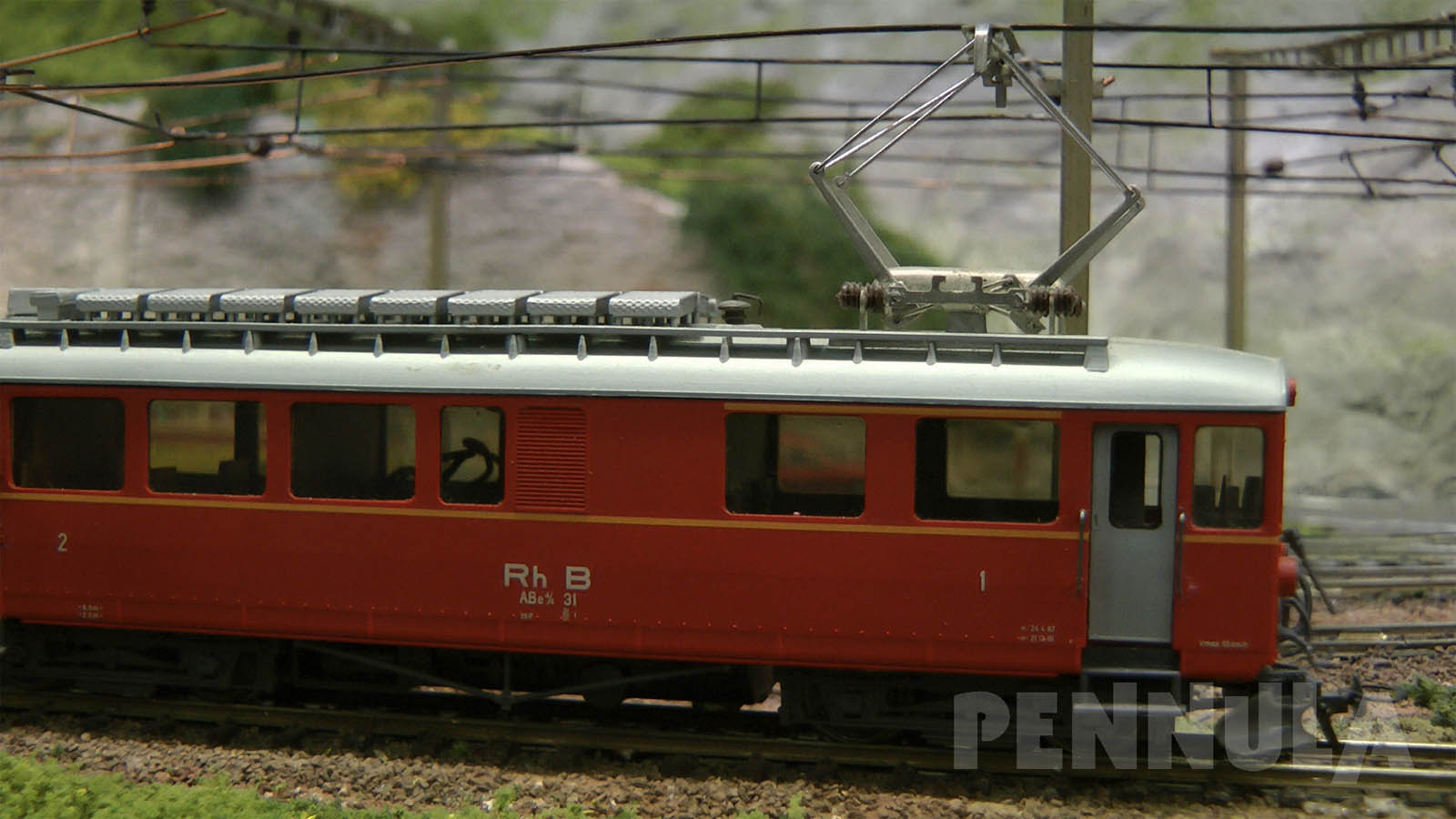 Modelleisenbahnanlage der Schweizerischen Graubündenbahn - Schmalspurbahn in Spurweite H0