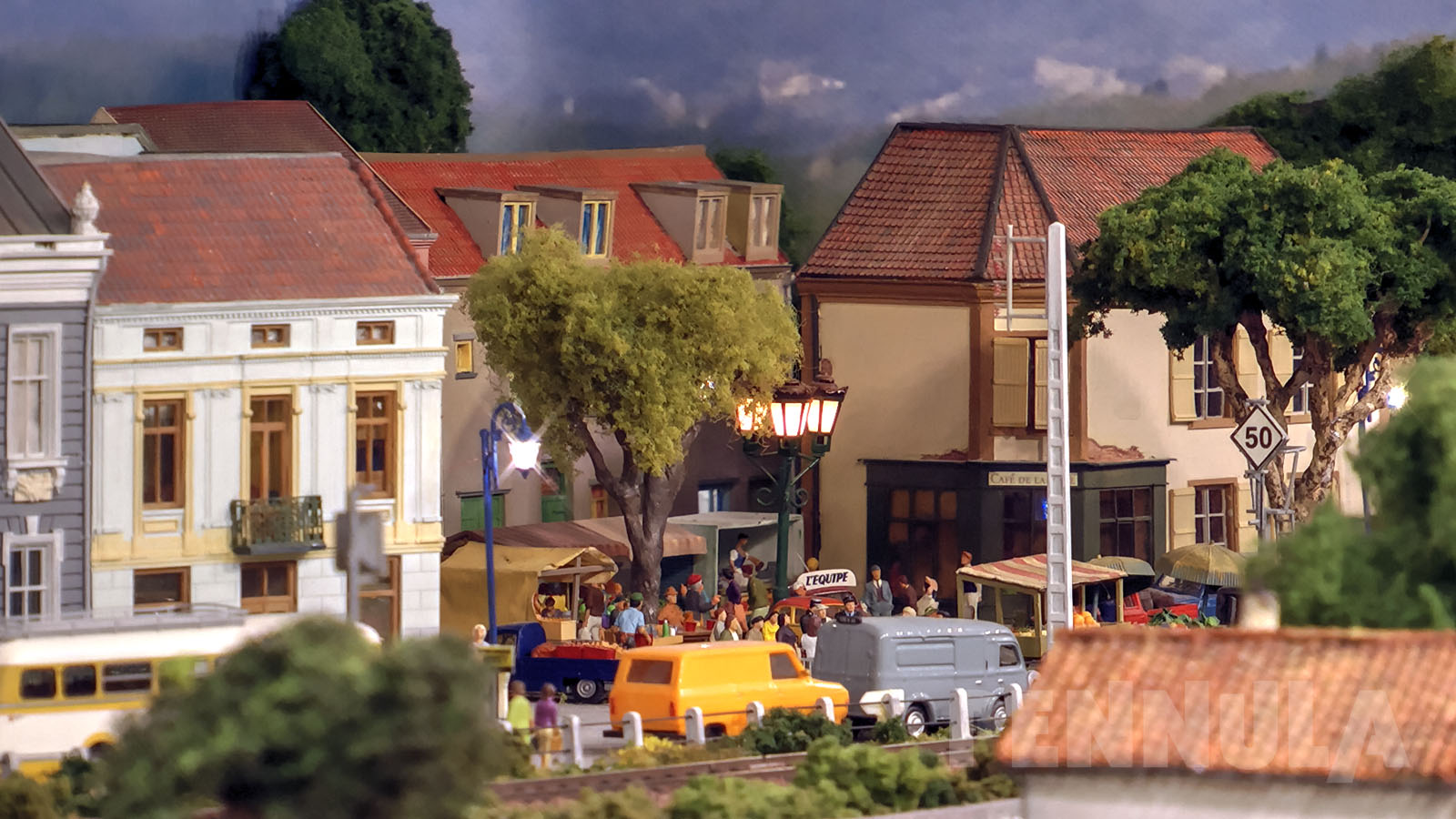 Die schönste Modelleisenbahn mit Schleuse für Modellschiffe: Écluse 11 - Modelspoorteam de Maaslijn